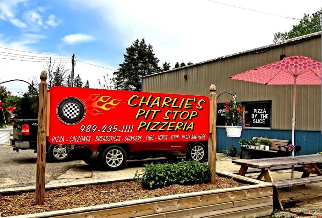 Charlies Pit Stop Pizzeria | restaurant | 705 S Main St, Crystal, MI 48818, USA | 9892351111 OR +1 989-235-1111