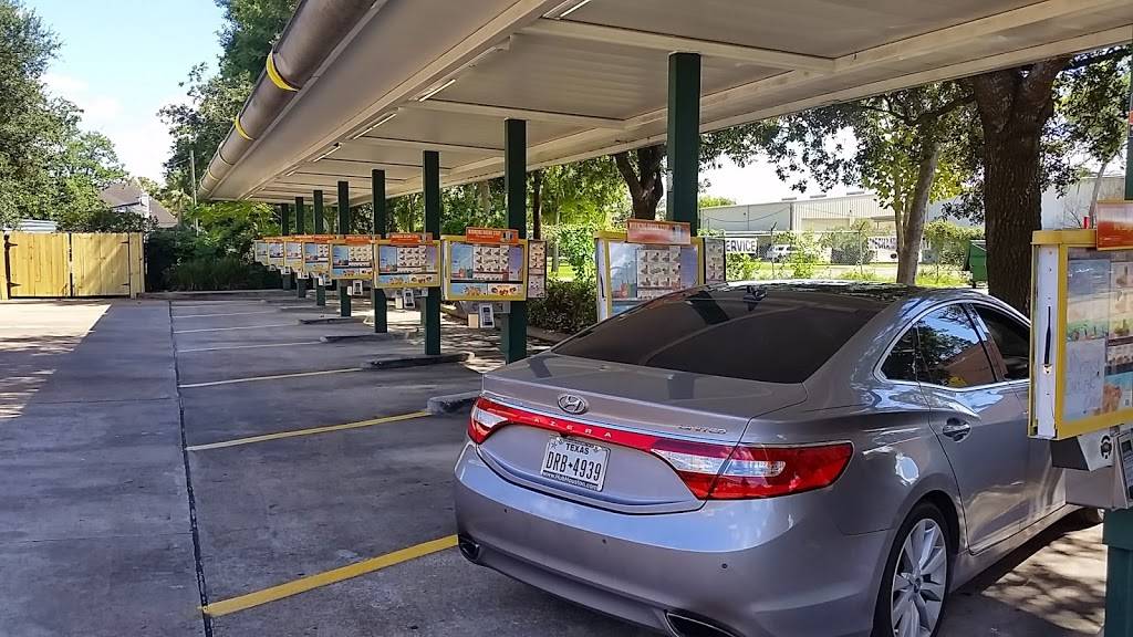 Sonic Drive-In | restaurant | 1100 Blalock Rd, Houston, TX 77055, USA | 7134676699 OR +1 713-467-6699