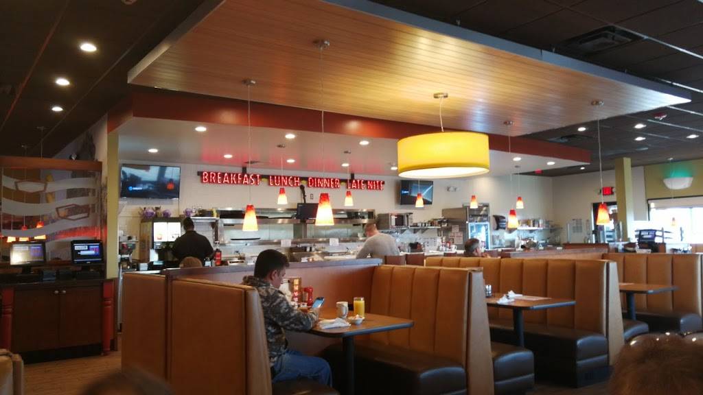 Dennys | restaurant | 30003 County Road 8, Dunnigan, CA 95937, USA | 5307240350 OR +1 530-724-0350