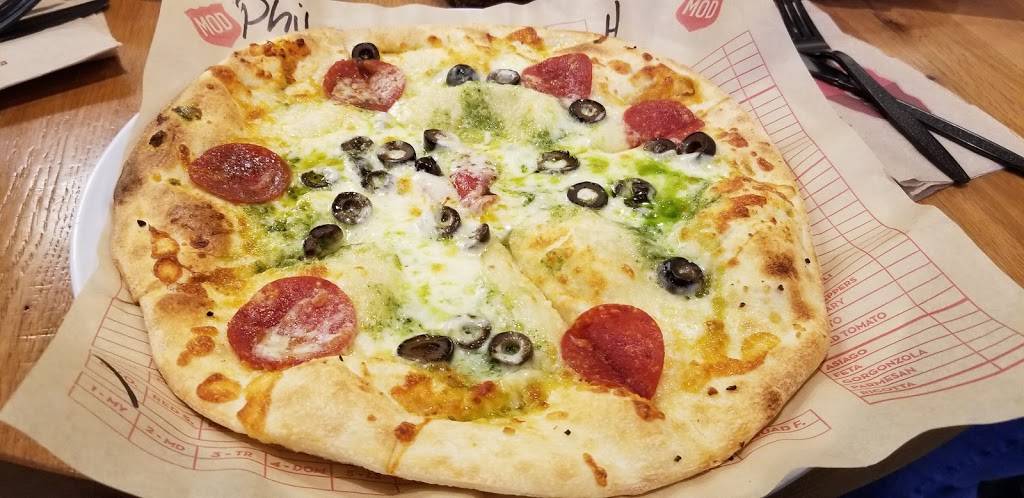 MOD Pizza | restaurant | 4365 Centerplace Dr #200, Greeley, CO 80634, USA | 9703301344 OR +1 970-330-1344