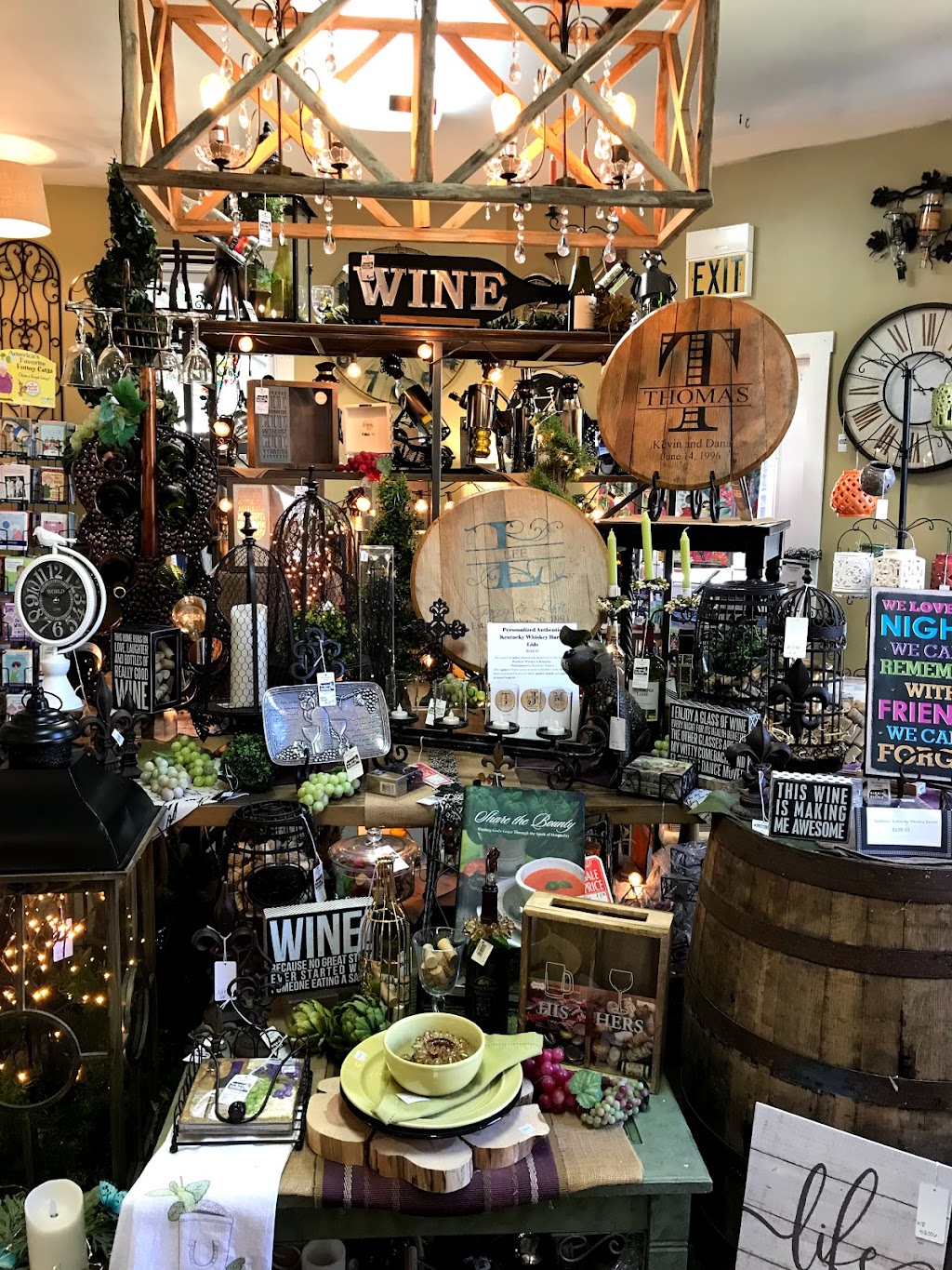 The Ferguson House | restaurant | 78 Franklin St, Nashville, IN 47448, USA | 8129884042 OR +1 812-988-4042