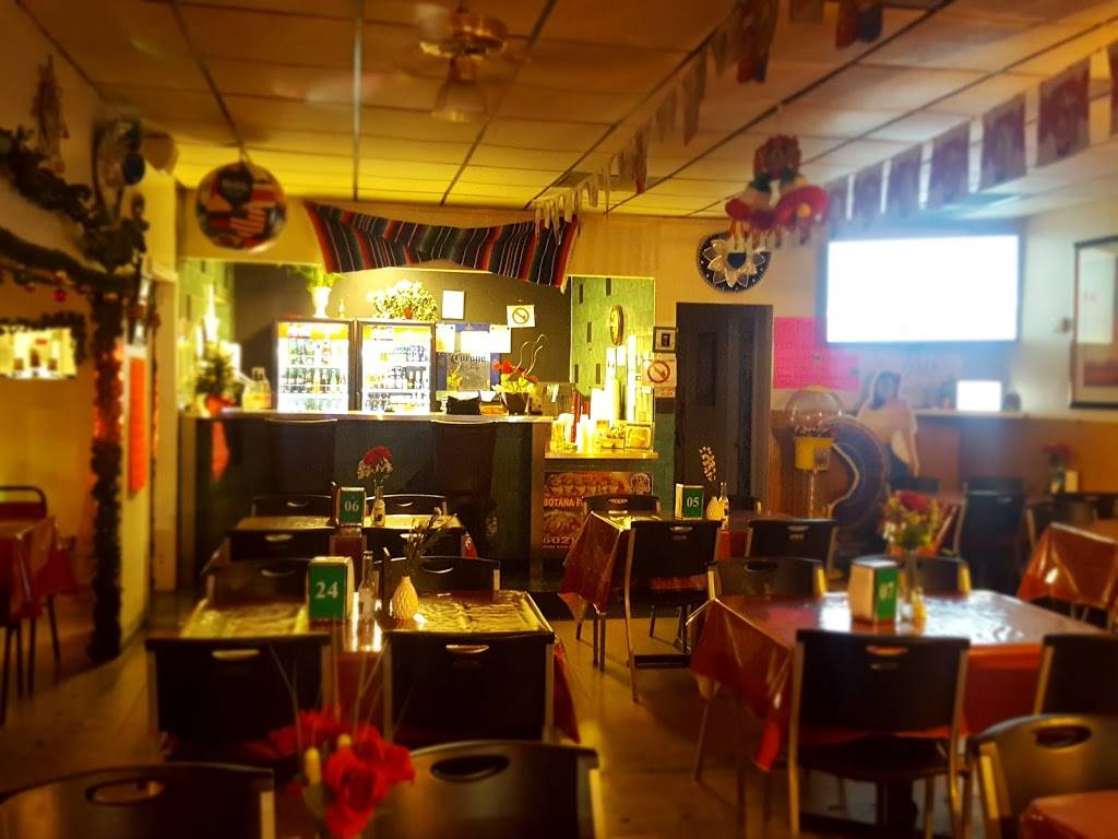 Restaurante Tu Pueblo | restaurant | 6222 N 43rd Ave, Glendale, AZ 85301, USA | 6024661590 OR +1 602-466-1590