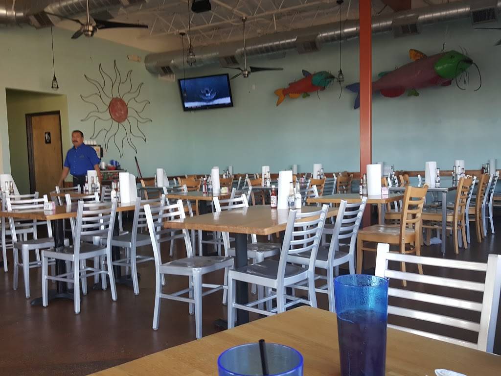 Seafood Shack | restaurant | 3701 W Northwest Hwy, Dallas, TX 75220, USA | 2143512000 OR +1 214-351-2000