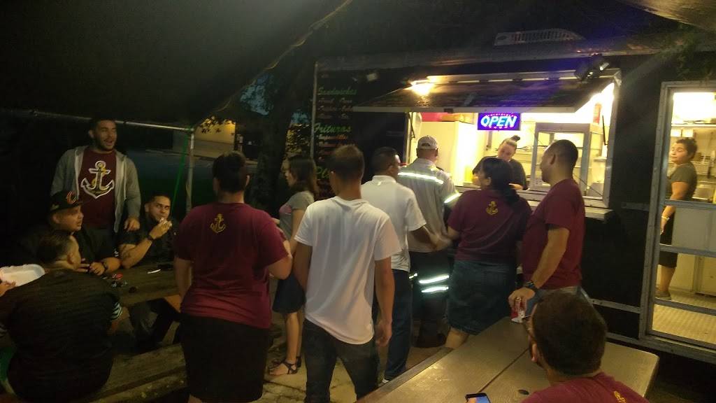 Tu Esquina sabrosa | restaurant | 1104 US-17, Davenport, FL 33844, USA | 4075910913 OR +1 407-591-0913