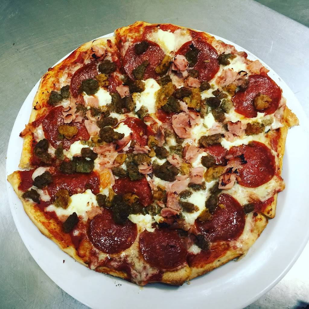 Homeslice Pizza and Subs UNCG | restaurant | 1101 W Gate City Blvd, Greensboro, NC 27403, USA | 3368970909 OR +1 336-897-0909