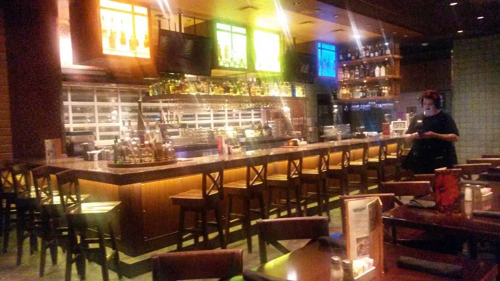 Bahama Breeze | meal takeaway | 1786 W International Speedway Blvd, Daytona Beach, FL 32114, USA | 3862262292 OR +1 386-226-2292