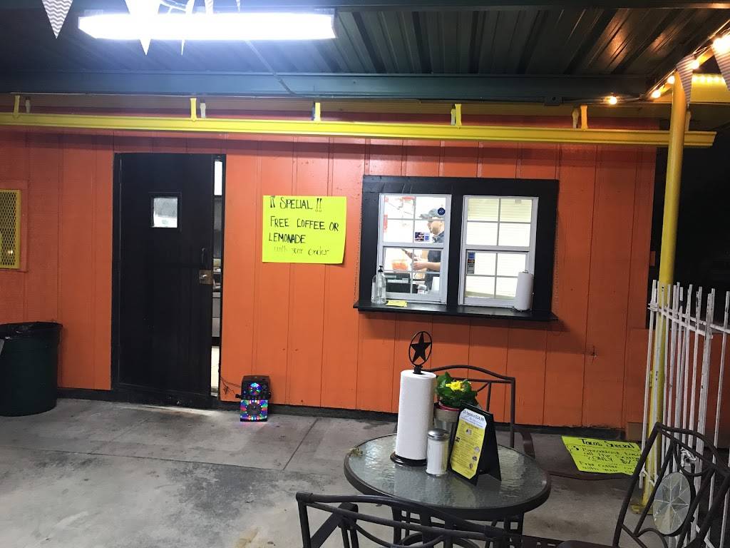 Taqueria los Alteños Mexican food | restaurant | 3023 S Presa St, San Antonio, TX 78210, USA | 2104814676 OR +1 210-481-4676