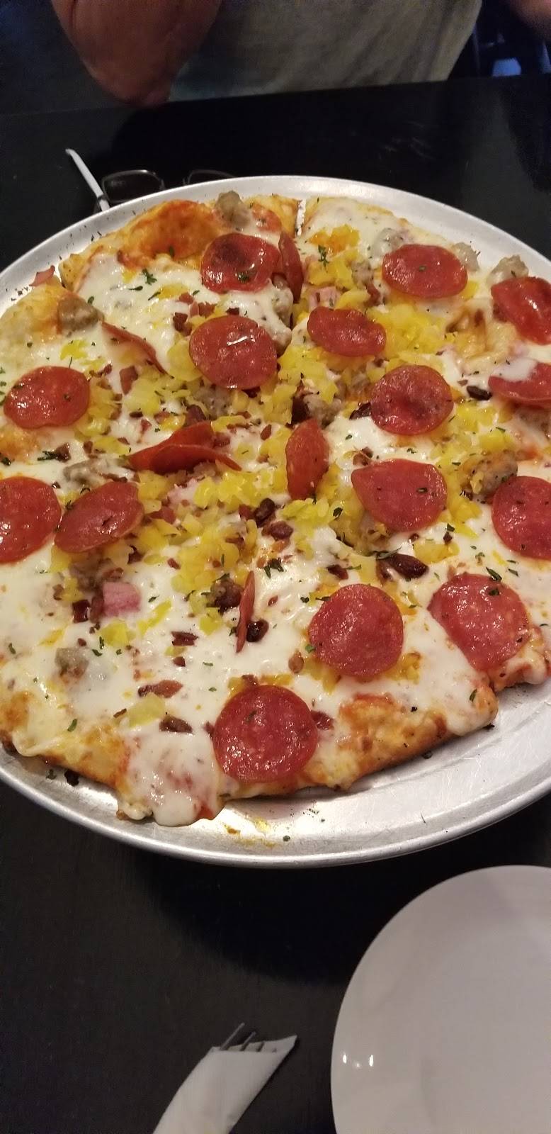 The Brickhouse | restaurant | 358 S Central Ave, Prestonsburg, KY 41653, USA | 6068860909 OR +1 606-886-0909