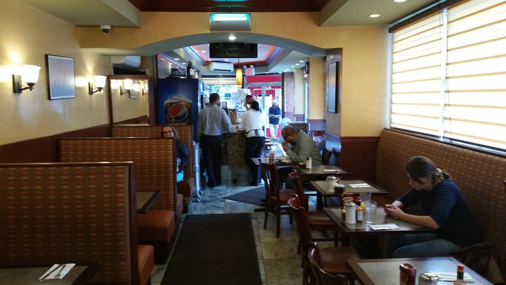 Bus Stop Diner | restaurant | 3341 Broadway, New York, NY 10031, USA | 2126902150 OR +1 212-690-2150