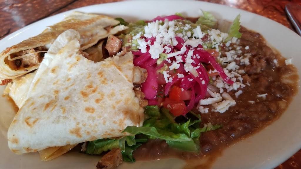 El Centro | restaurant | 66 Leonard St, Belmont, MA 02478, USA | 6174841515 OR +1 617-484-1515