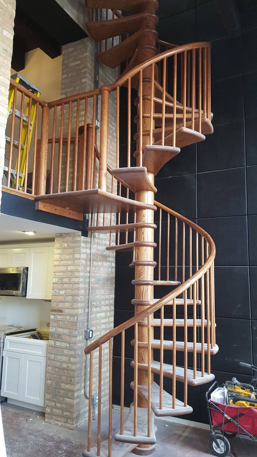 De Michaels Market | restaurant | 42 E 26th St, Chicago, IL 60616, USA | 3123744922 OR +1 312-374-4922