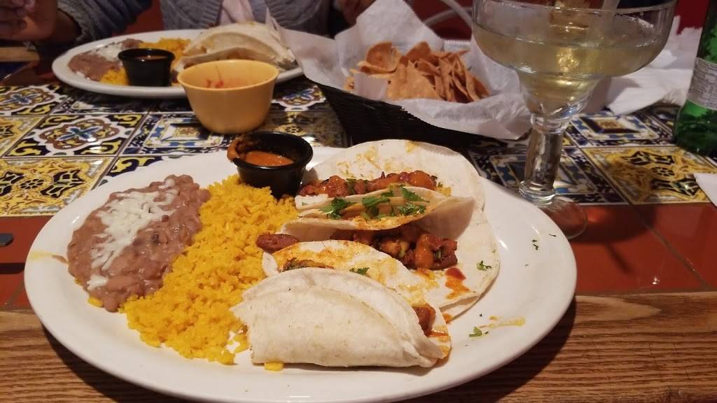 Avocados Mexican Restaurant | restaurant | 213 NY-82, Fishkill, NY 12524, USA | 8458963020 OR +1 845-896-3020