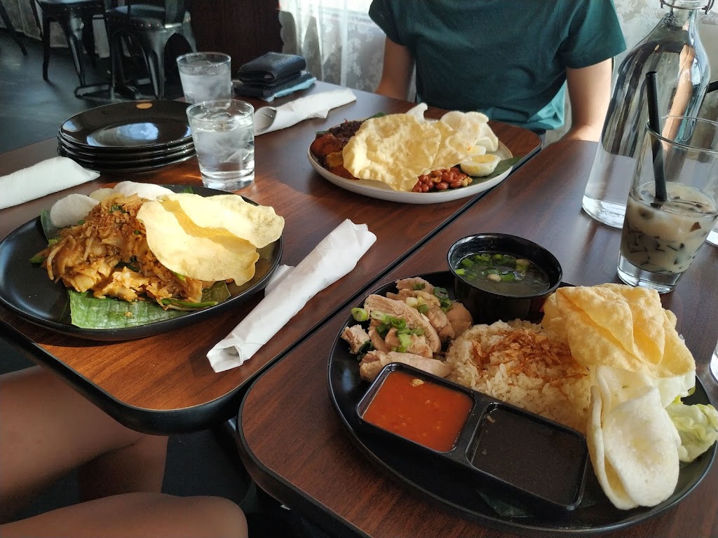 Rendang Malaysian Cuisine | restaurant | 2700 O St, Lincoln, NE 68510, USA | 5312491418 OR +1 531-249-1418