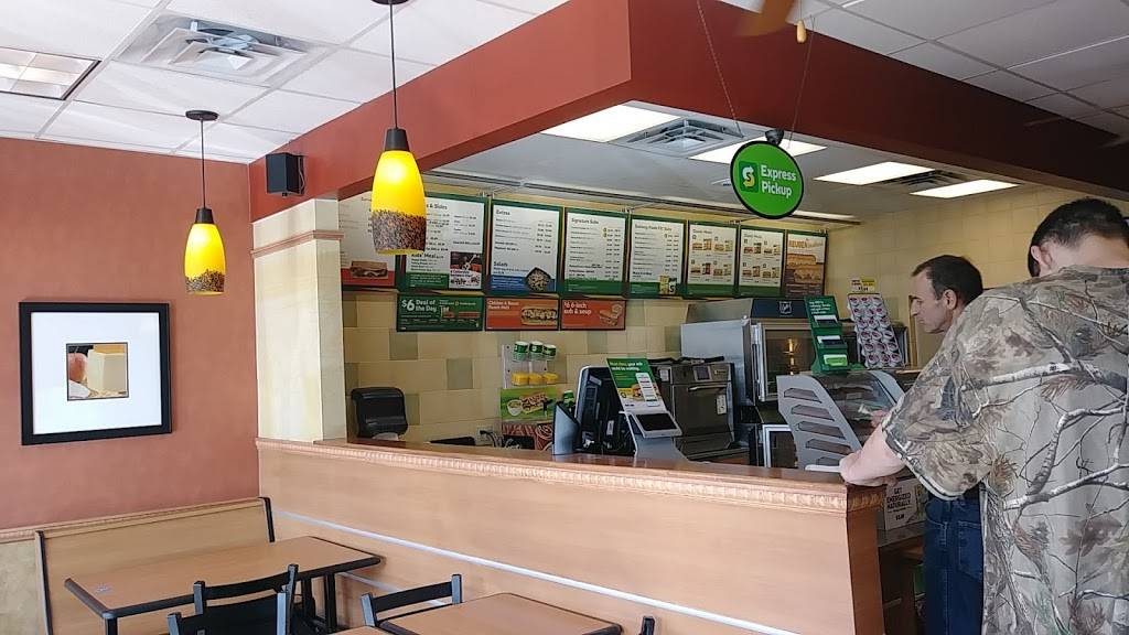 Subway Restaurants | restaurant | Shell Gas Station, 5002 S Lake Houston Pkwy Suite 2, Houston, TX 77049, USA | 7134537777 OR +1 713-453-7777
