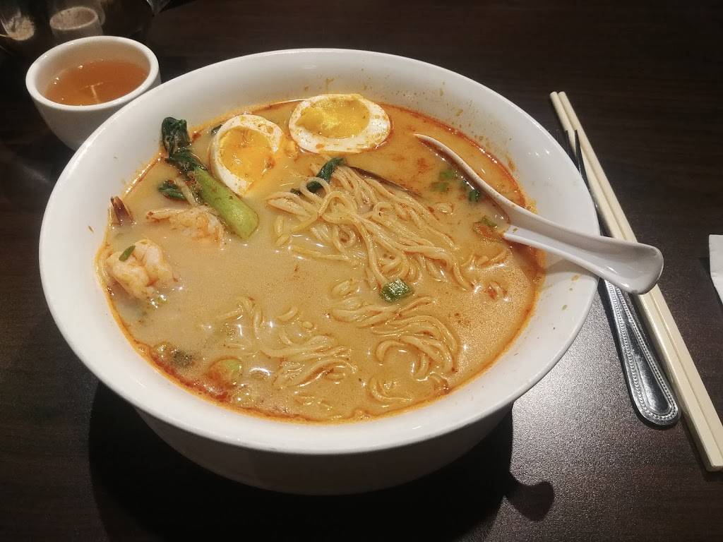 Ben Thanh | restaurant | 655 Fanshawe Park Rd W, London, ON N6G 5B4, Canada | 5194336346 OR +1 519-433-6346