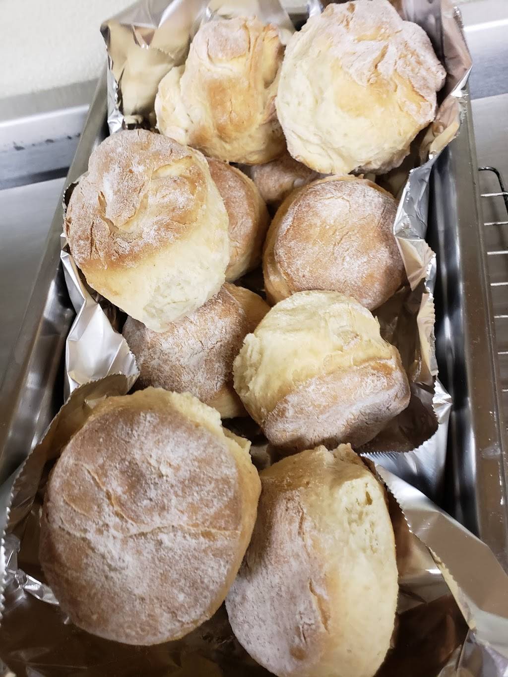 Yardarm Riverfront Bar & Grill | restaurant | 1201 Shiras Ave Ext, Dubuque, IA 52001, USA | 5635823653 OR +1 563-582-3653