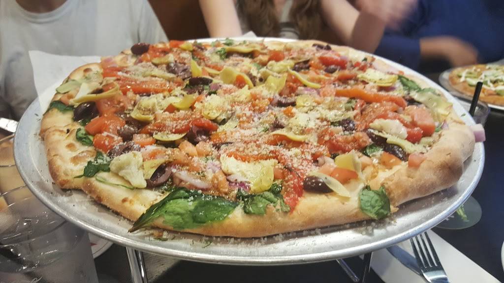 Antonio’s Pizza By The Slice Kitchen & Bar - Worcester | restaurant | 268 Chandler St, Worcester, MA 01602, USA | 7745306000 OR +1 774-530-6000