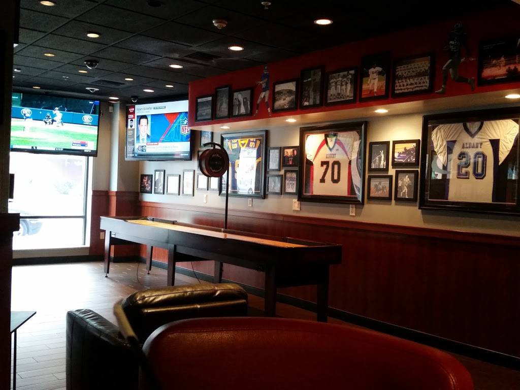 Recovery Room Sports Grill | restaurant | 62 New Scotland Ave, Albany, NY 12208, USA | 5183963800 OR +1 518-396-3800