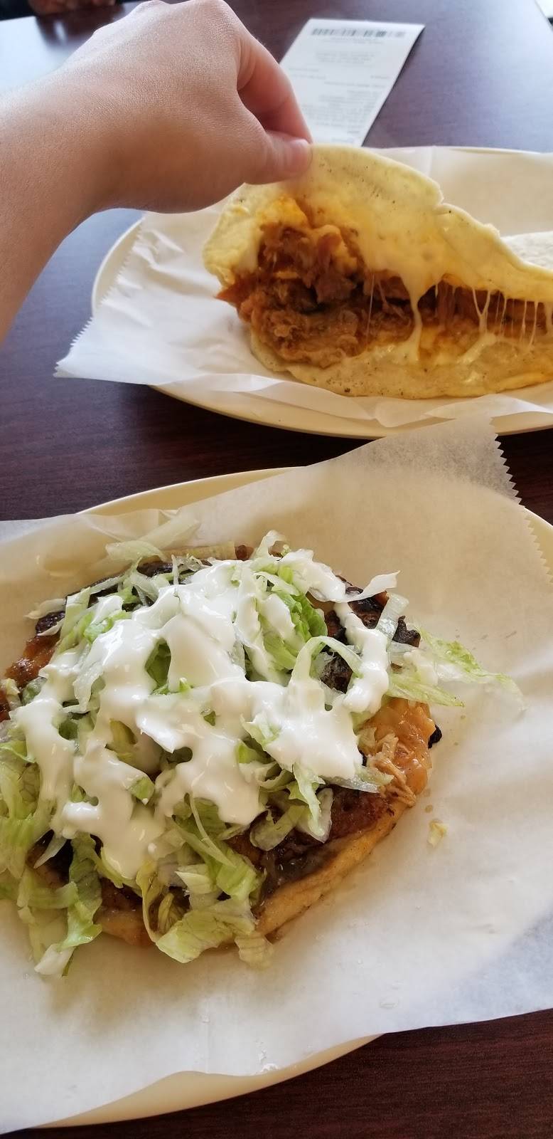 Las Quesadillas Houston | restaurant | 3830 Aldine Mail Rte Rd, Houston, TX 77039, USA | 3462077751 OR +1 346-207-7751