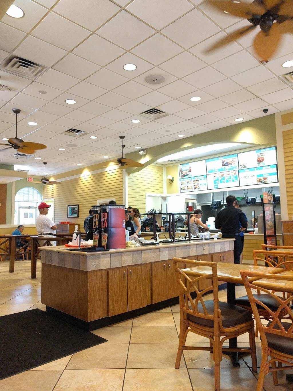 Pollo Tropical | restaurant | 1555 NW 87th Ave, Miami, FL 33172, USA | 3055947391 OR +1 305-594-7391