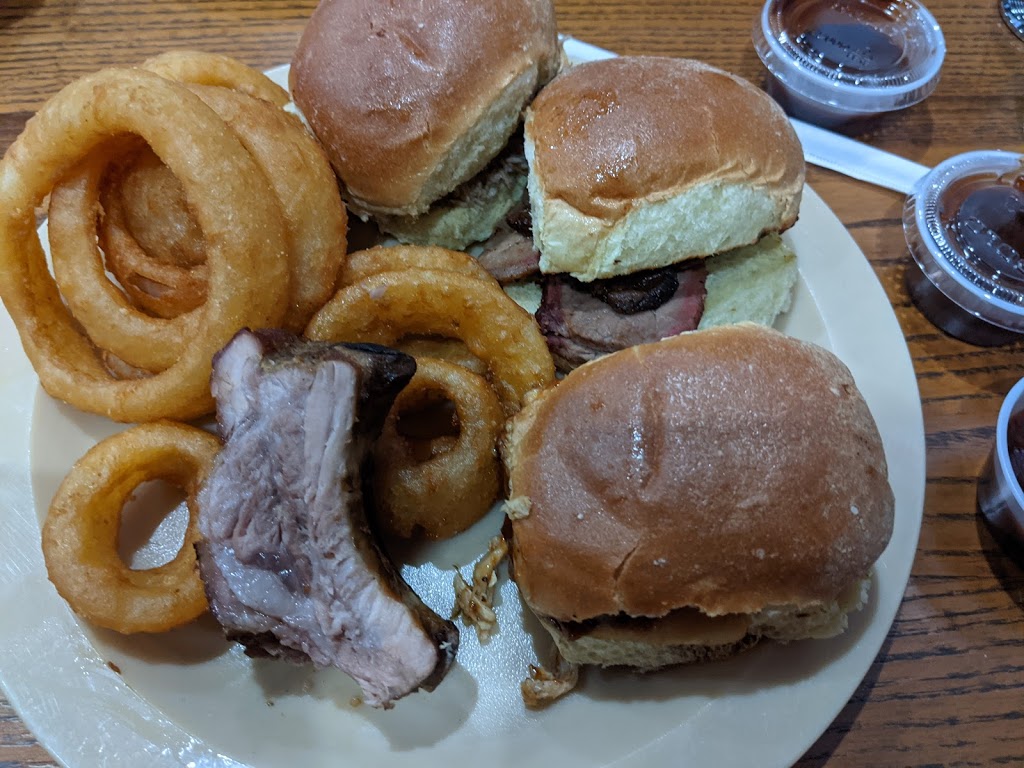 Nawty Hogg BBQ - Vanderbilt | restaurant | 2355 Vanderbilt Beach Rd Suite 116, Naples, FL 34109, USA | 2392605185 OR +1 239-260-5185