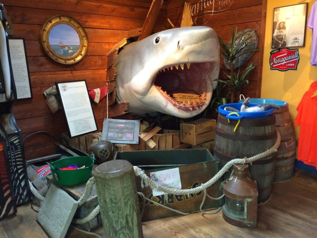 Sharkys Cantina | restaurant | 266 Upper Main St, Edgartown, MA 02539, USA | 5086276565 OR +1 508-627-6565