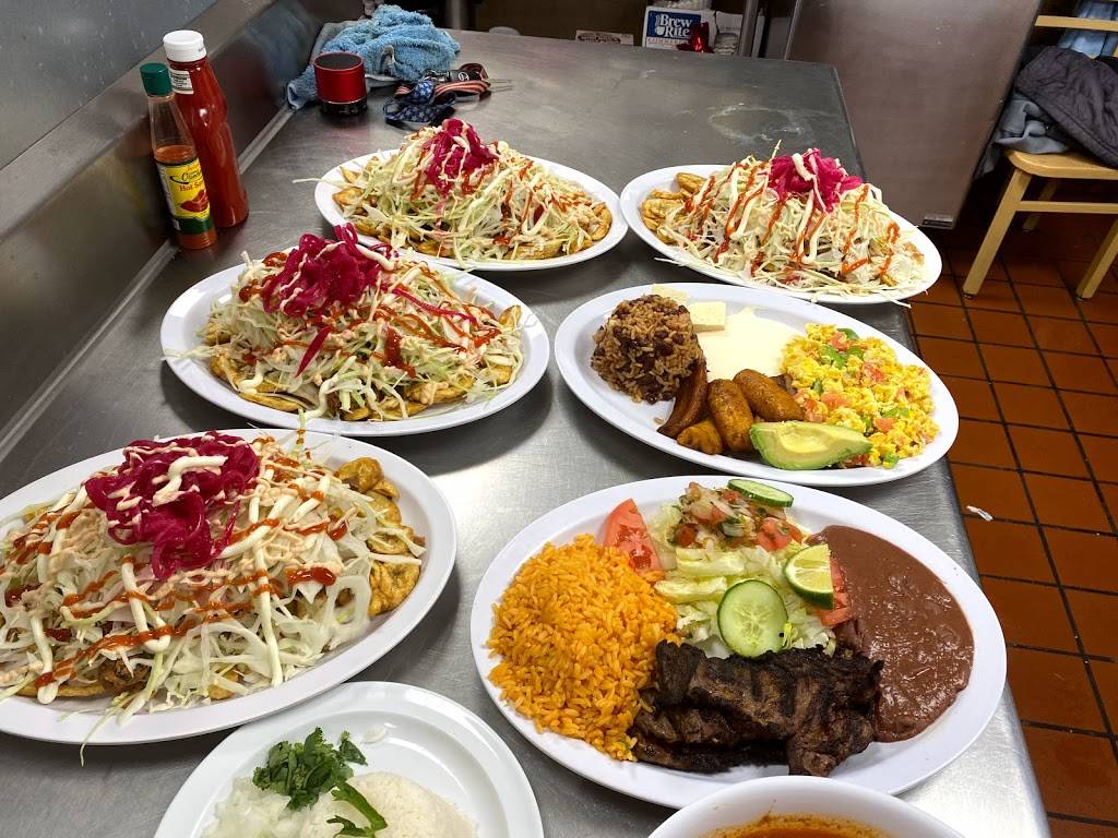 El Gallo Pinto Costa Rica | restaurant | 6349 Hull Street Rd, Richmond, VA 23224, USA | 8043035869 OR +1 804-303-5869