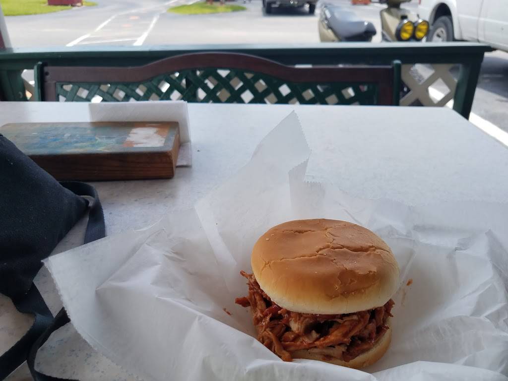 Als Red Barn Grill | restaurant | 2005 N Kings Hwy, Fort Pierce, FL 34951, USA | 7724617222 OR +1 772-461-7222