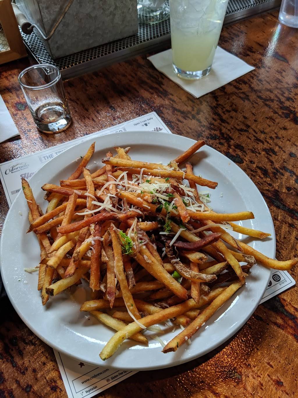 Colorado Mountain Brewery | restaurant | 600 S 21st St #180, Colorado Springs, CO 80904, USA | 7194668240 OR +1 719-466-8240