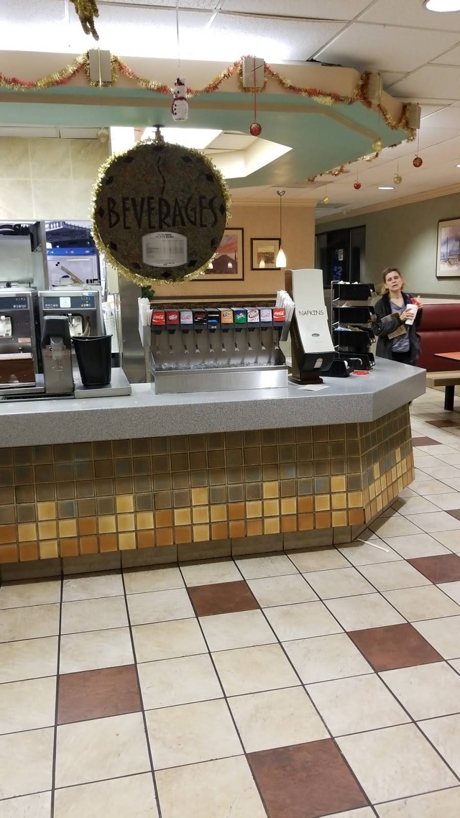 McDonalds | cafe | 2001 N Country Club Dr, Mesa, AZ 85201, USA | 4808357054 OR +1 480-835-7054