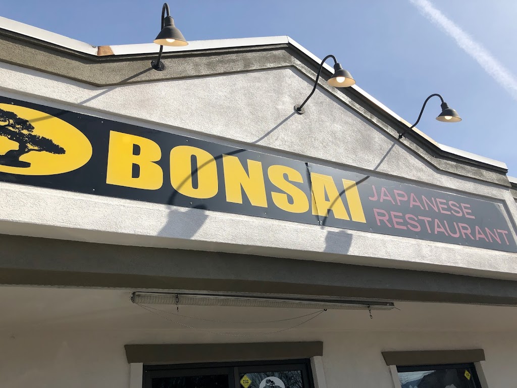 Bonsai Teriyaki & Sushi | restaurant | 1812 E Barnett Rd, Medford, OR 97504, USA | 5417790354 OR +1 541-779-0354