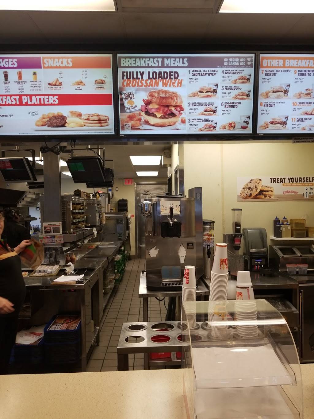 Burger King | restaurant | 1284 Memorial Dr, Chicopee, MA 01020, USA | 4135938933 OR +1 413-593-8933
