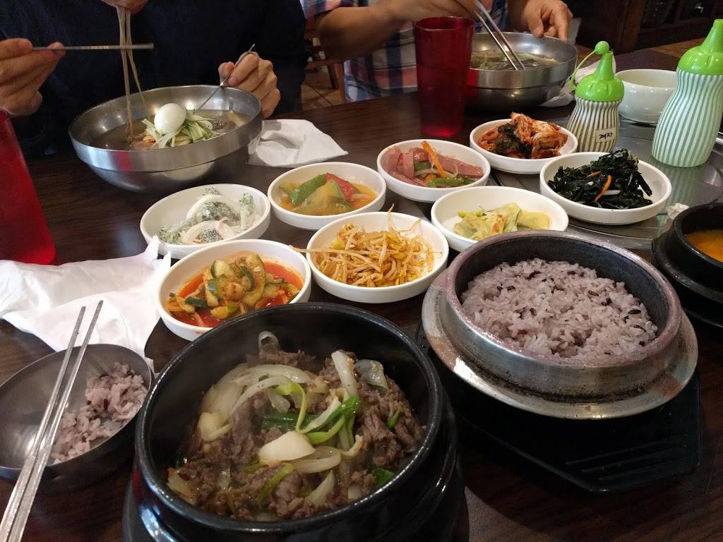 Dong Neh Bang Neh | restaurant | 3042 Oakcliff Rd, Atlanta, GA 30340, USA | 7704581552 OR +1 770-458-1552