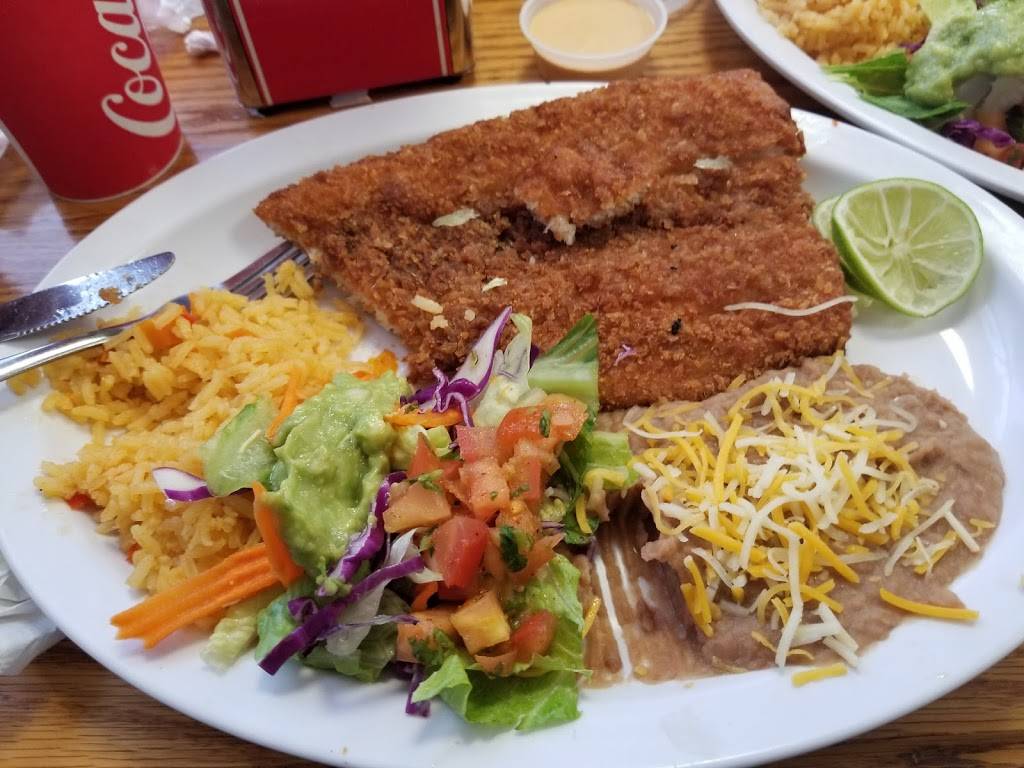 Cancun Mexican and Seafood | restaurant | 1766 N Coast Hwy 101 unit b, Encinitas, CA 92024, USA | 7606333333 OR +1 760-633-3333