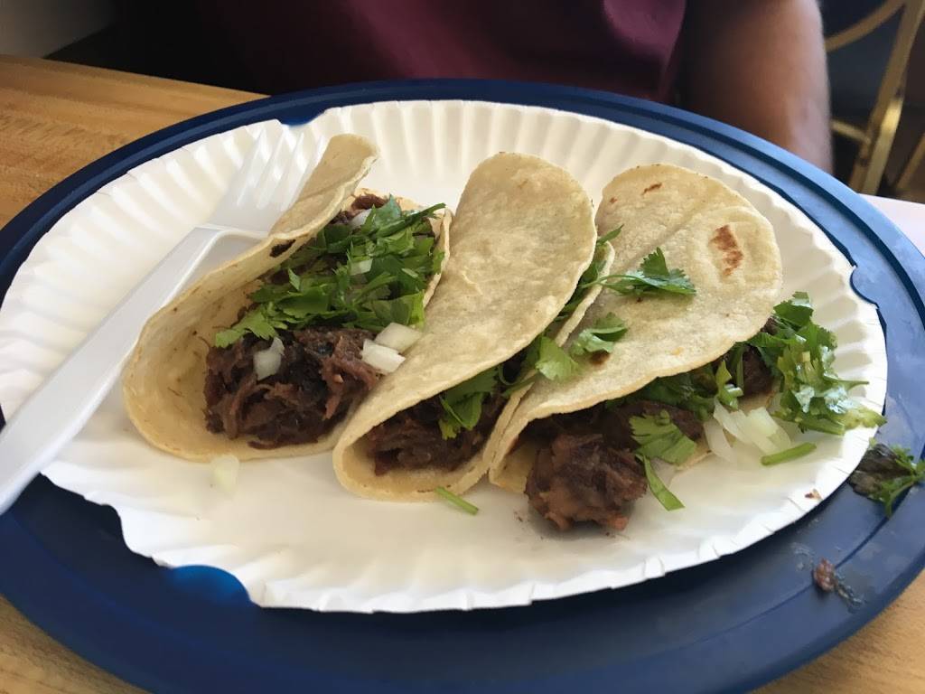 PIRCOS MEXICAN FOOD | restaurant | 10740 Pebble Hills Blvd, El Paso, TX 79935, USA | 9155944021 OR +1 915-594-4021