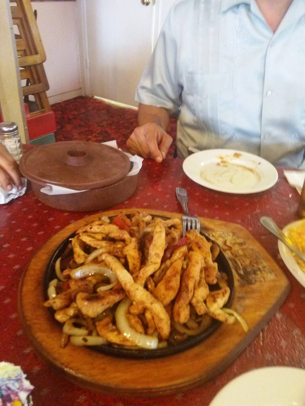 El Vaquero Mexican Restaurant | restaurant | 2002 Fry Rd # 100, Houston, TX 77084, USA | 2816470227 OR +1 281-647-0227