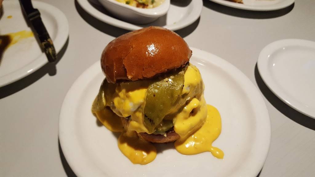 Slaters 50/50 | restaurant | 110 Knoll Rd, San Marcos, CA 92069, USA | 7607592900 OR +1 760-759-2900