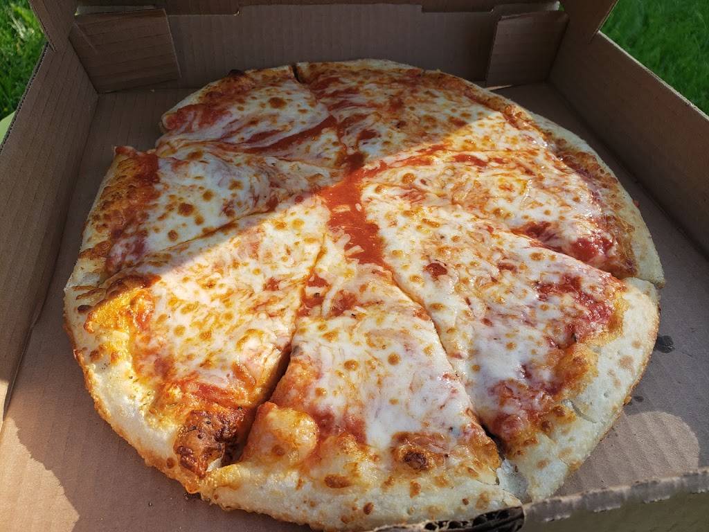 Pizza Dees | restaurant | 2000 Canfield Rd, Youngstown, OH 44511, USA | 3307996868 OR +1 330-799-6868