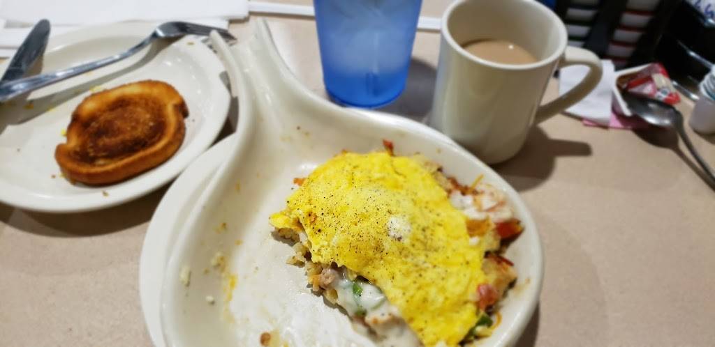 10th Street DINER | restaurant | 1701 10th Ave, Leavenworth, KS 66048, USA | 9132505770 OR +1 913-250-5770