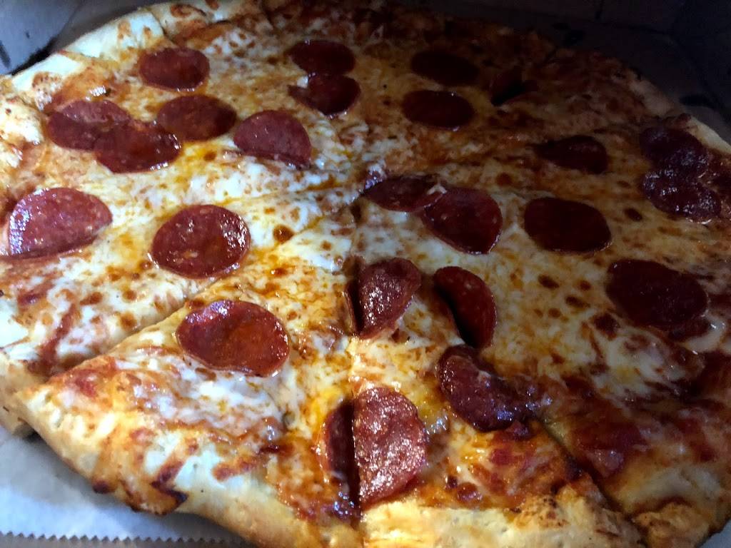 Jerrys Subs and Pizza | meal takeaway | 1918, 3513 East-West Hwy, Hyattsville, MD 20782, USA | 3015594661 OR +1 301-559-4661