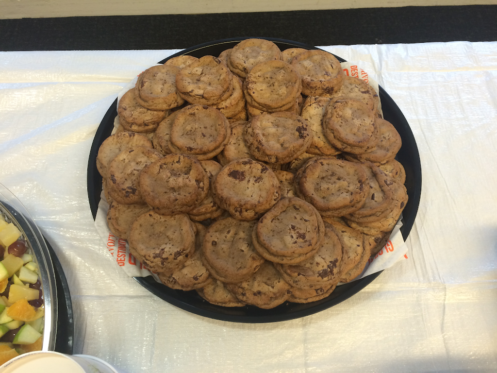 Tropical Smoothie Cafe | restaurant | 15 Dixwell Ave, New Haven, CT 06511, USA | 2036915428 OR +1 203-691-5428