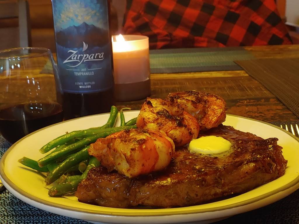 Dickmans Meat & Deli | restaurant | 7955 E Broadway Blvd, Tucson, AZ 85710, USA | 5208858020 OR +1 520-885-8020