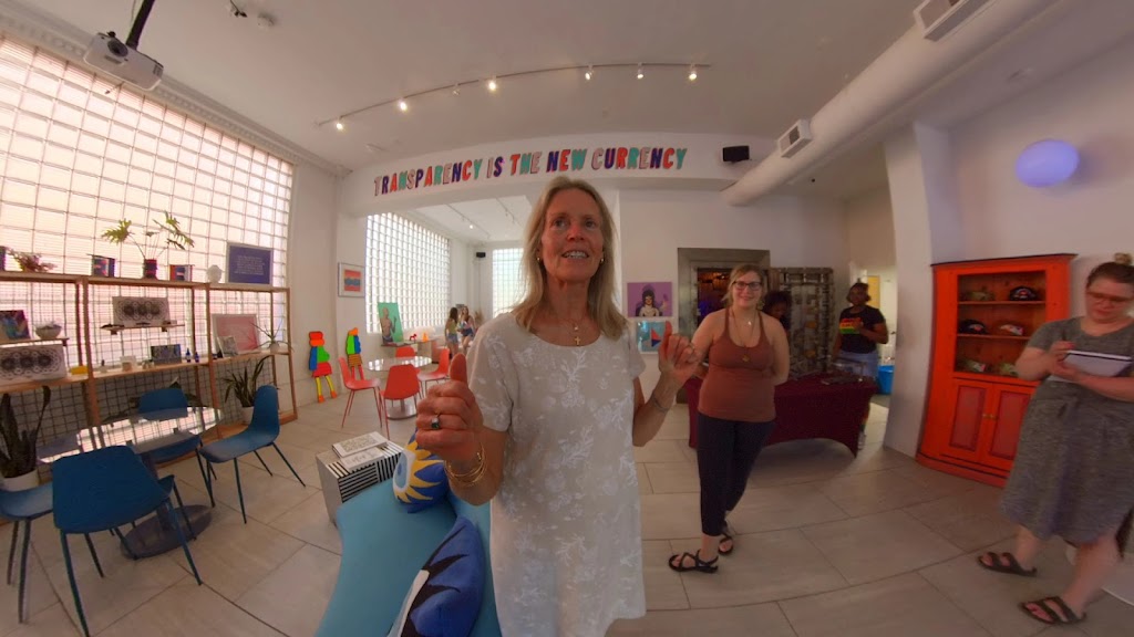 Pop Life | restaurant | 15619 Waterloo Rd, Cleveland, OH 44110, USA | 2163403971 OR +1 216-340-3971