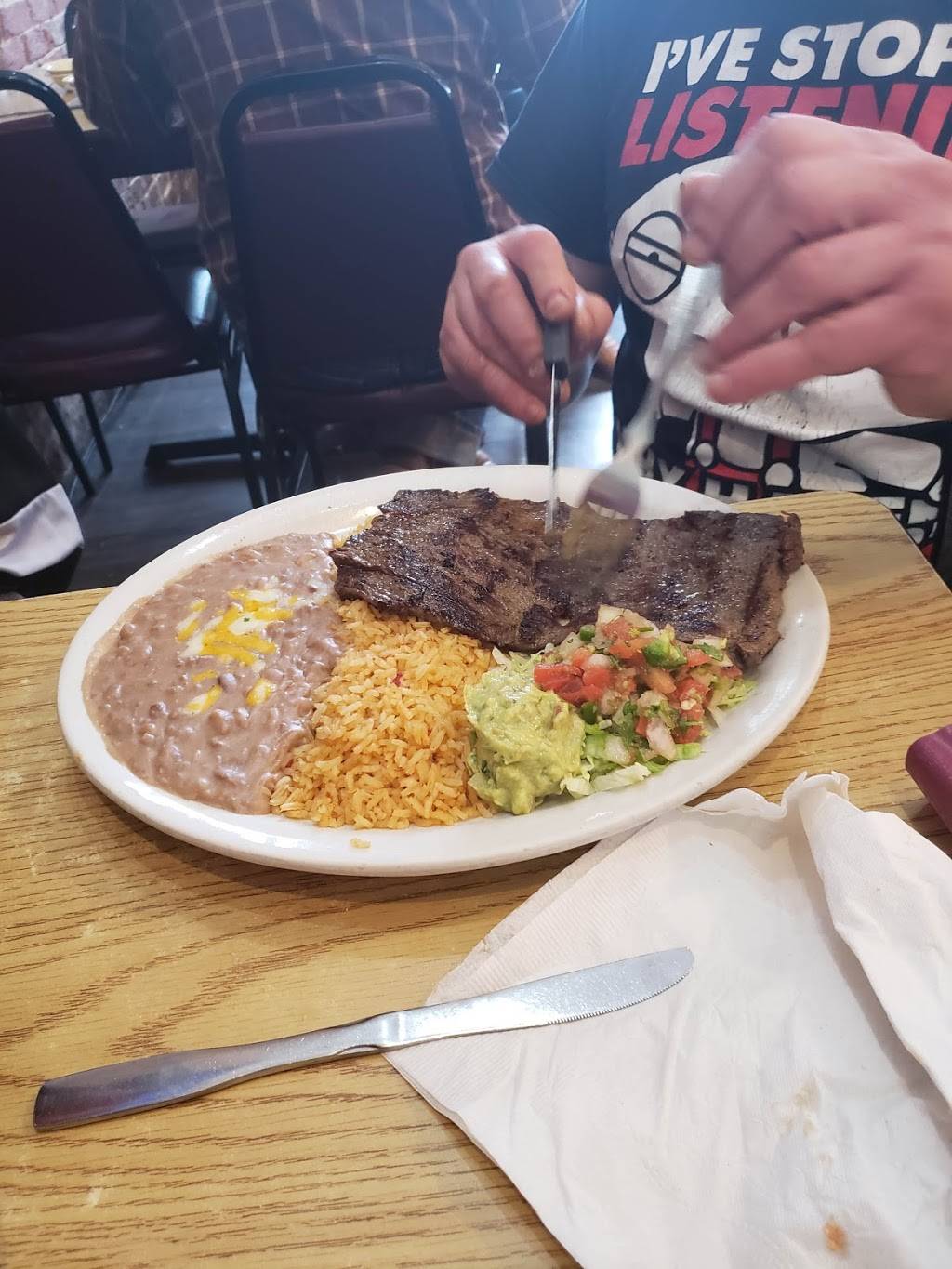 El Pueblito Mexican Restaurant | restaurant | 112 W Duke St, Hugo, OK 74743, USA | 5803178081 OR +1 580-317-8081