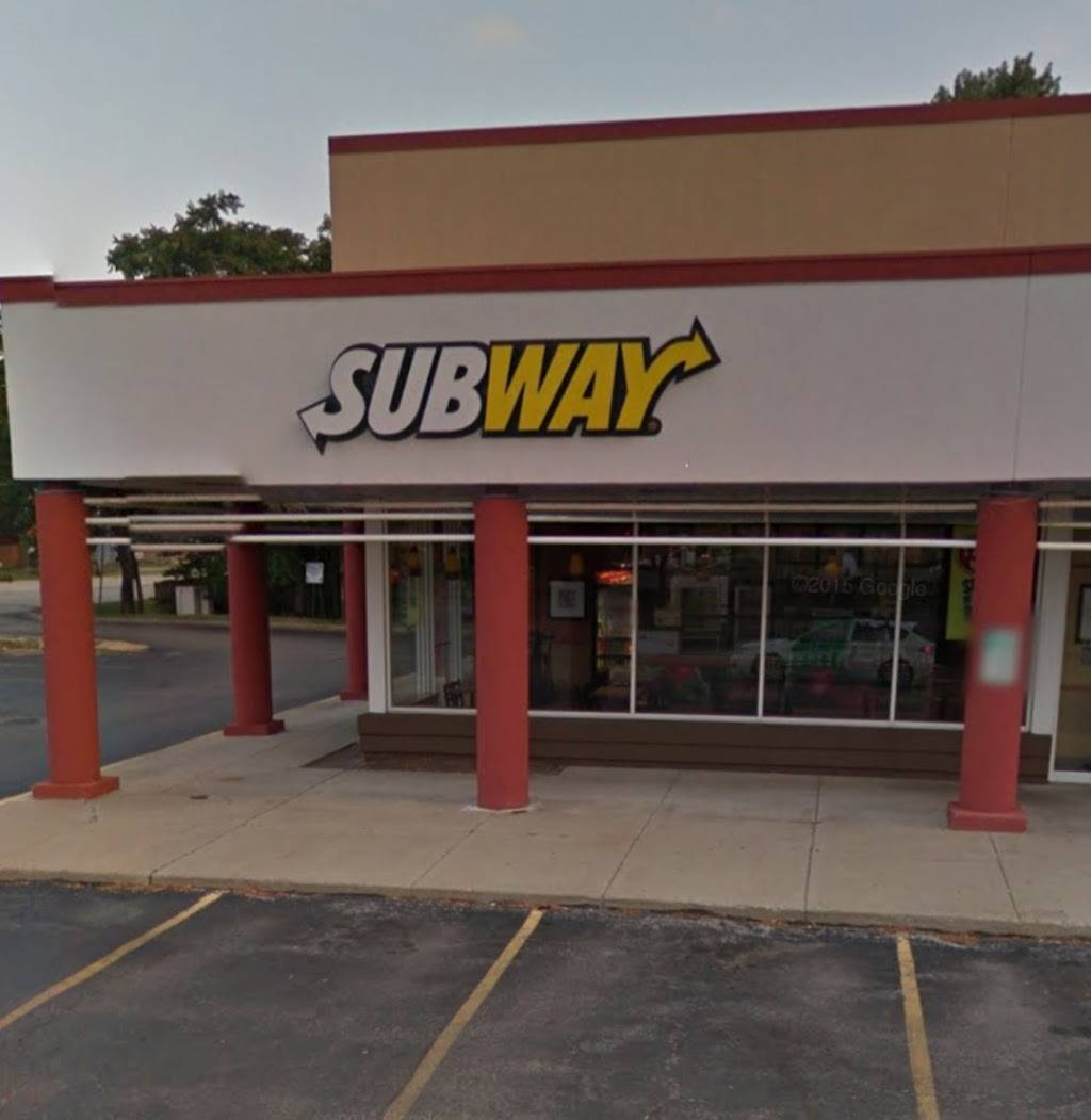 Subway Restaurants | restaurant | 826 E Nerge Rd, Roselle, IL 60172, USA | 6303518810 OR +1 630-351-8810