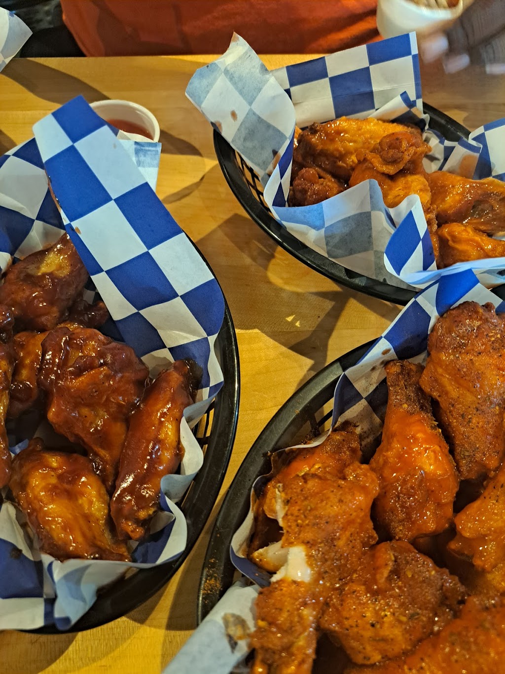 Blue Wings | restaurant | 1600 Louetta Rd Ste B, Spring, TX 77388, USA | 9567891067 OR +1 956-789-1067