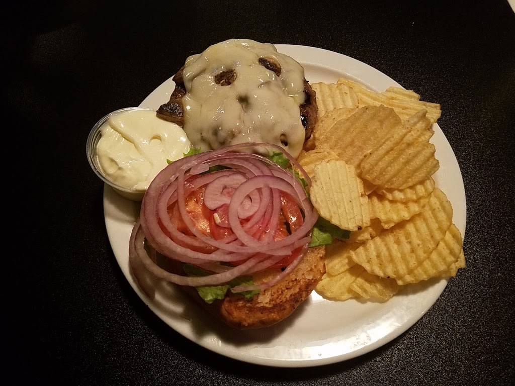 Bubs Brewing Co | restaurant | 65 E 4th St, Winona, MN 55987, USA | 5074573121 OR +1 507-457-3121