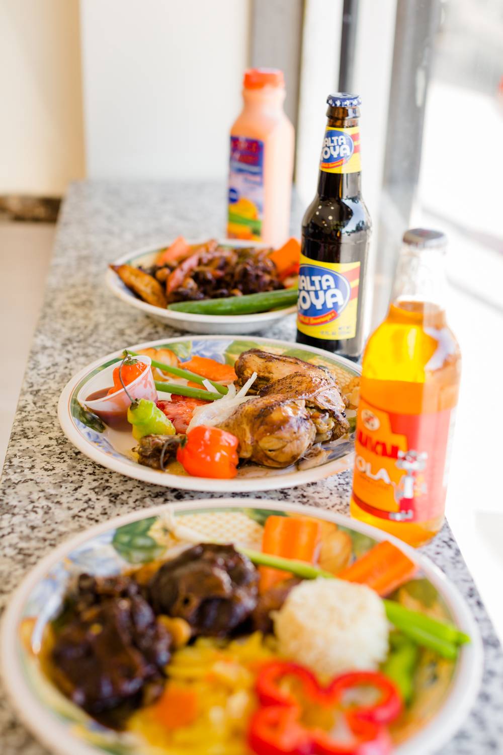 Jeans Jamaican Take Out | restaurant | 1352 Springfield Ave, Irvington, NJ 07111, USA | 9733718786 OR +1 973-371-8786