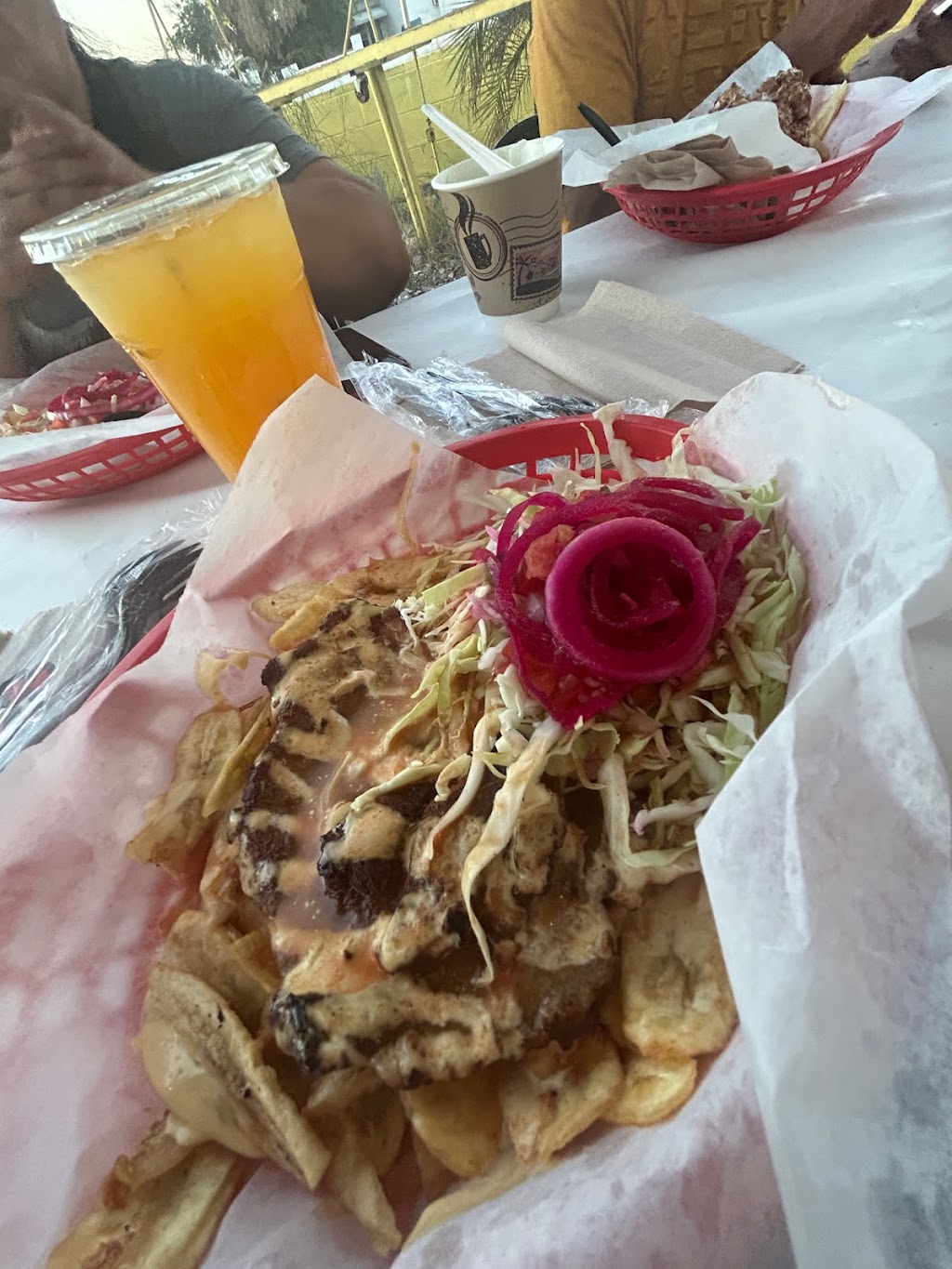 Golosinas Viruya | restaurant | 2935 W Van Buren St, Phoenix, AZ 85009, USA | 6029316736 OR +1 602-931-6736