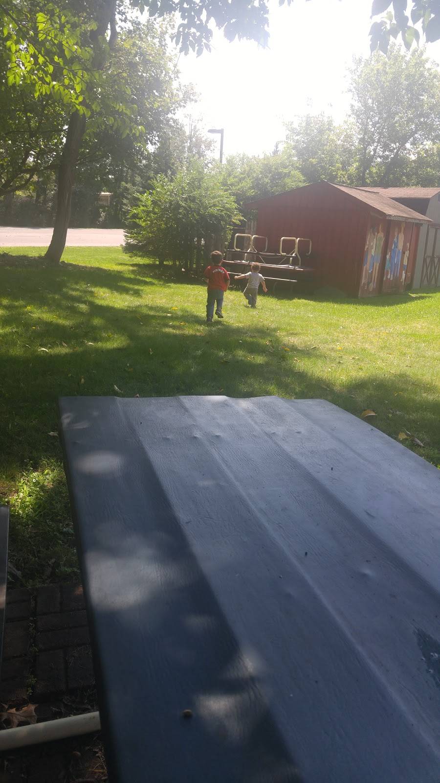 Lewiss Drive-In | restaurant | 2506 Milford Rd, East Stroudsburg, PA 18301, USA | 5702230517 OR +1 570-223-0517